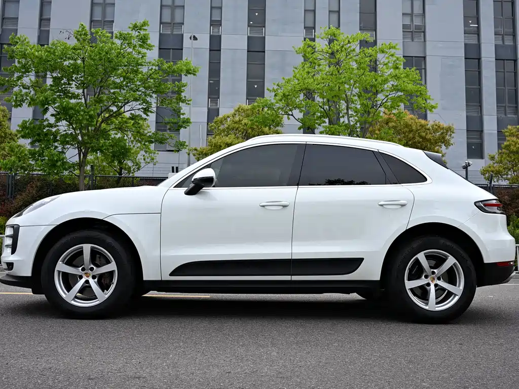 Porsche Macan 2019 — фото 4