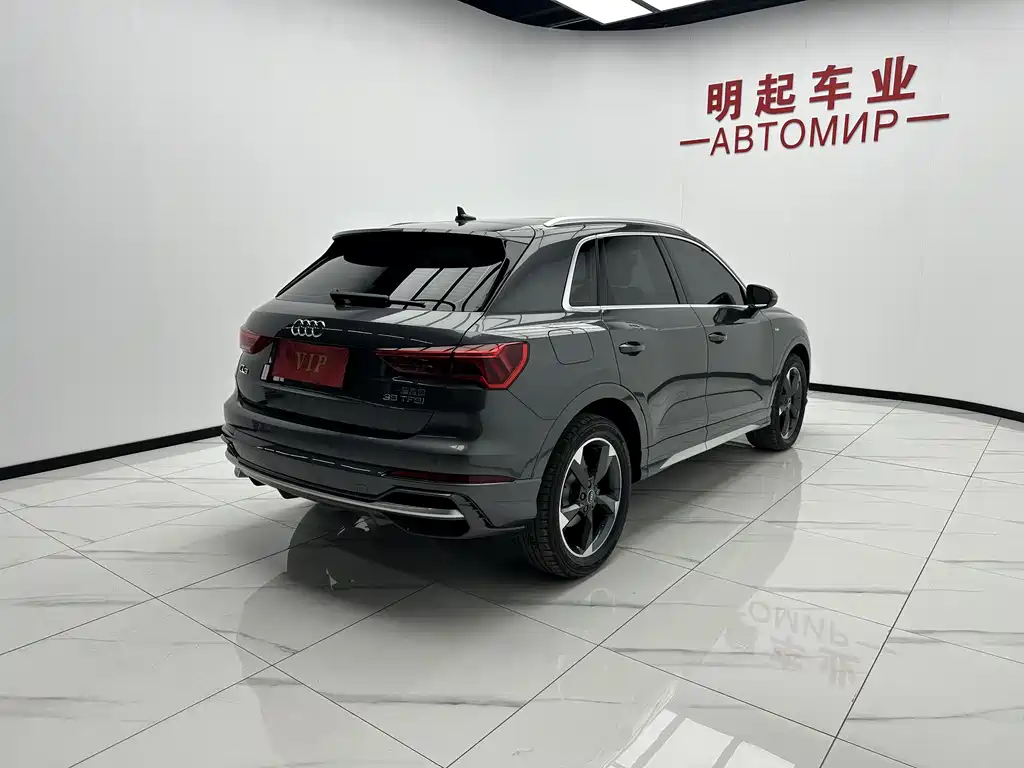 Audi Q3 2023 — фото 9