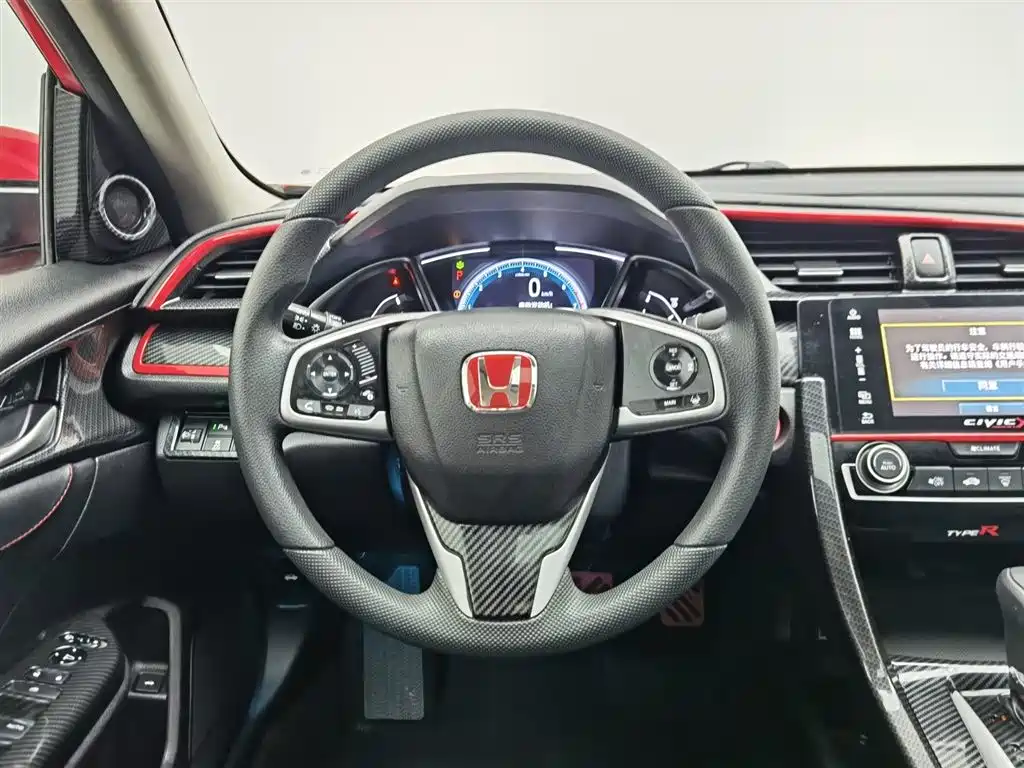 Honda Civic 2018 — фото 11