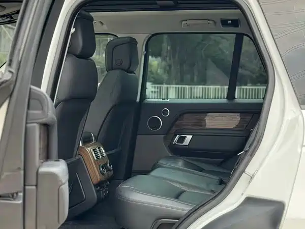 Land Rover Range Rover 2018
