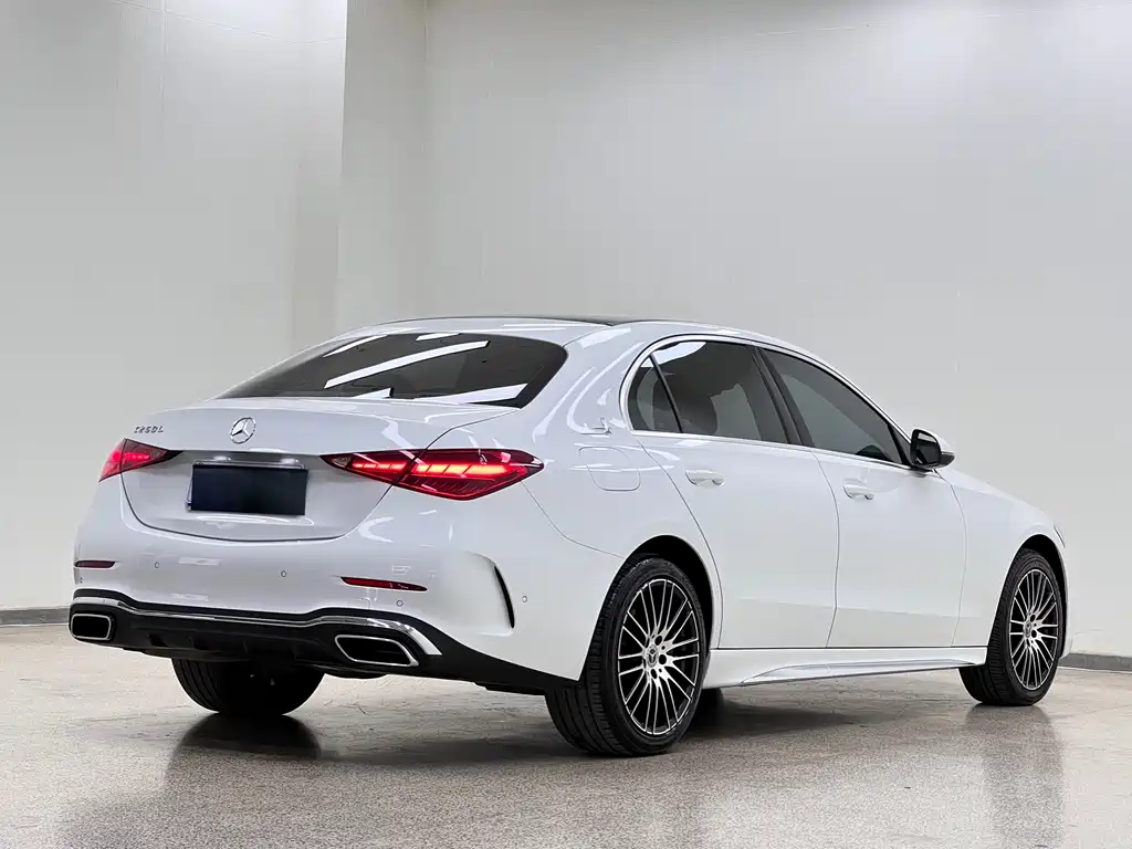 Mercedes-Benz C-Class 2022 — фото 5