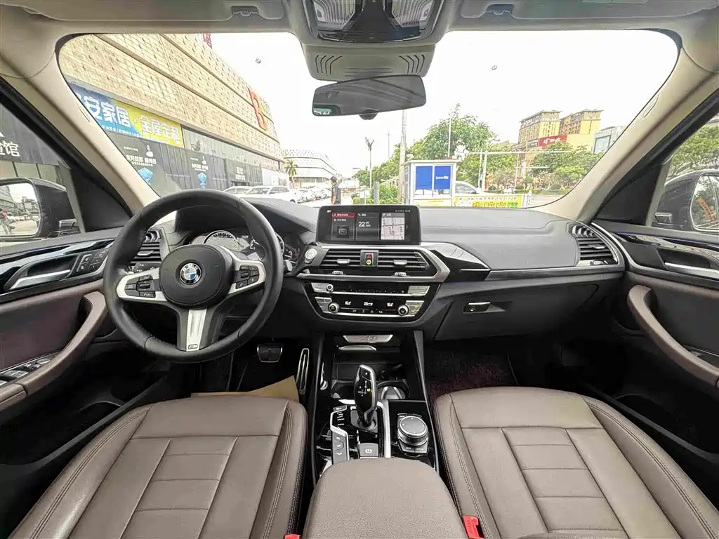BMW X3 2018 — фото 11