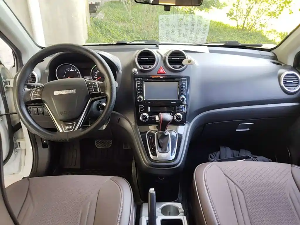 Haval H6 2016 — фото 10