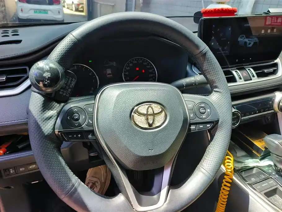 Toyota Wildlander 2024 — фото 15