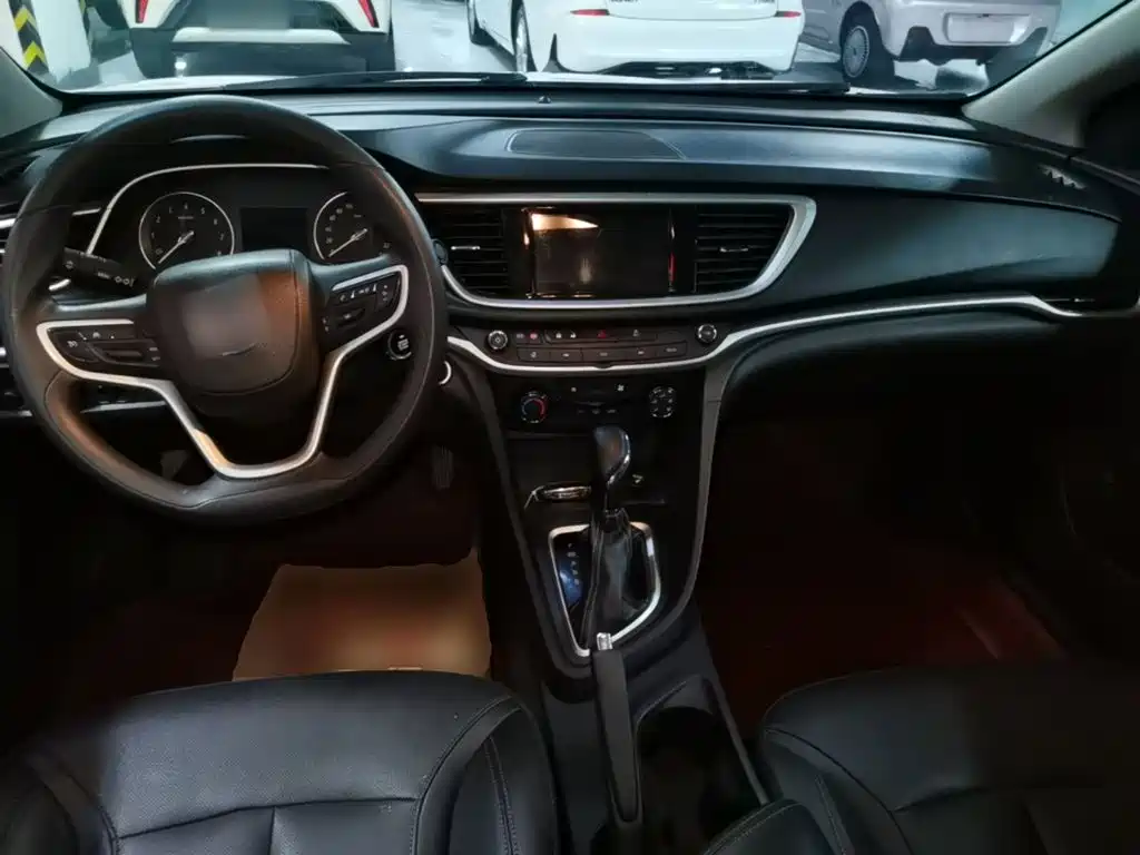 Buick Excelle 2021 — фото 10