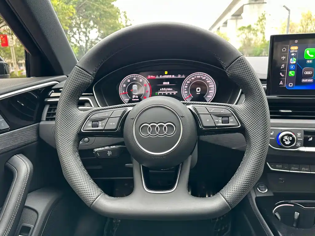 Audi A4L 2025