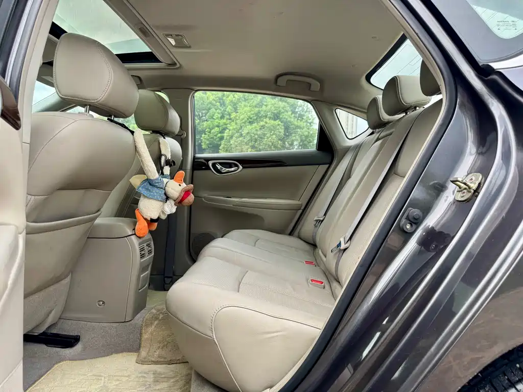 Nissan Sylphy 2013