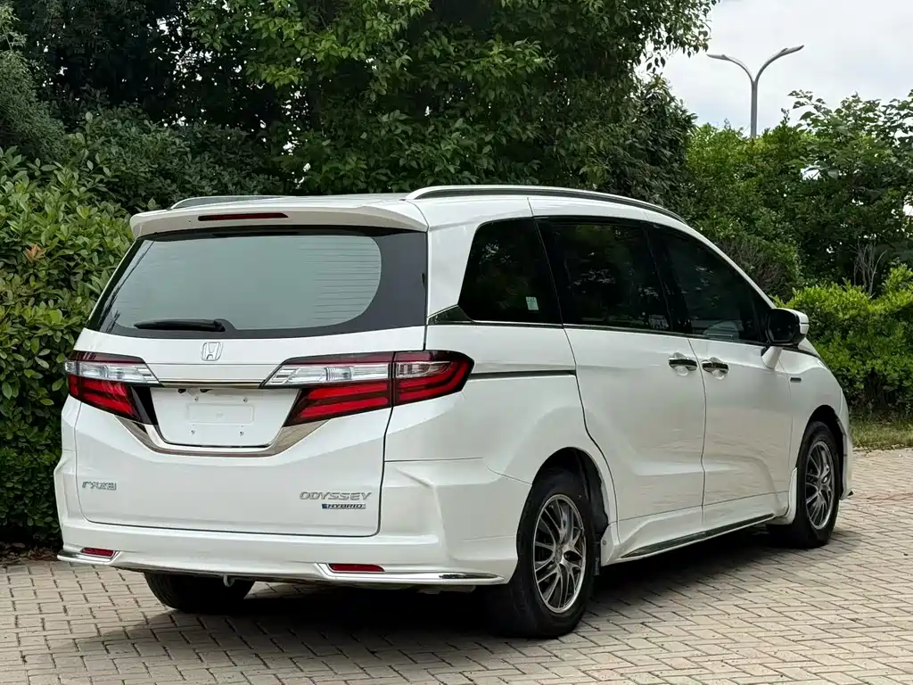 Honda Odyssey 2021 — фото 9