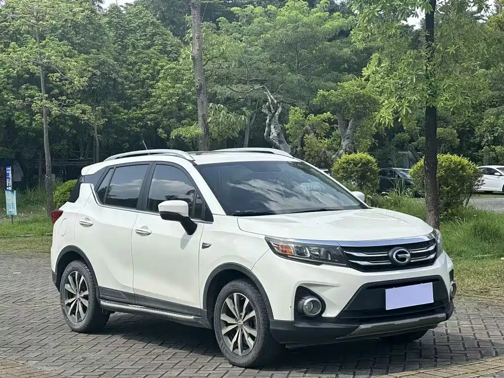 GAC Trumpchi GS3 2020 — фото 3