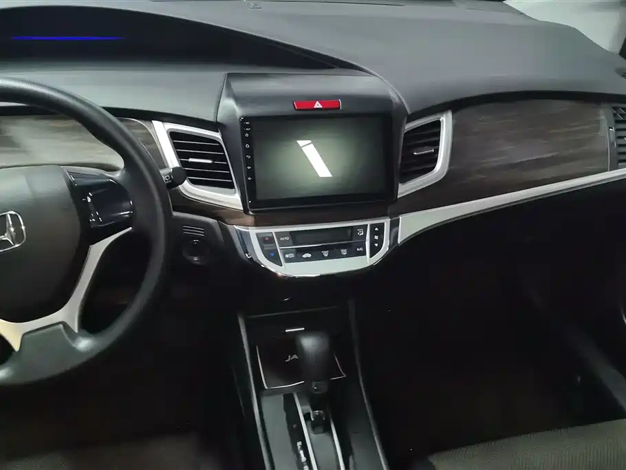 Honda Jade 2018 — фото 13