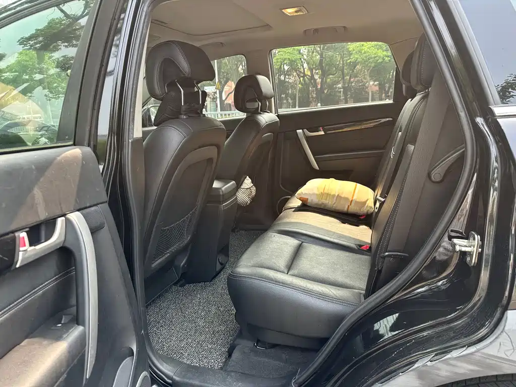 Chevrolet Captiva 2015 — фото 12