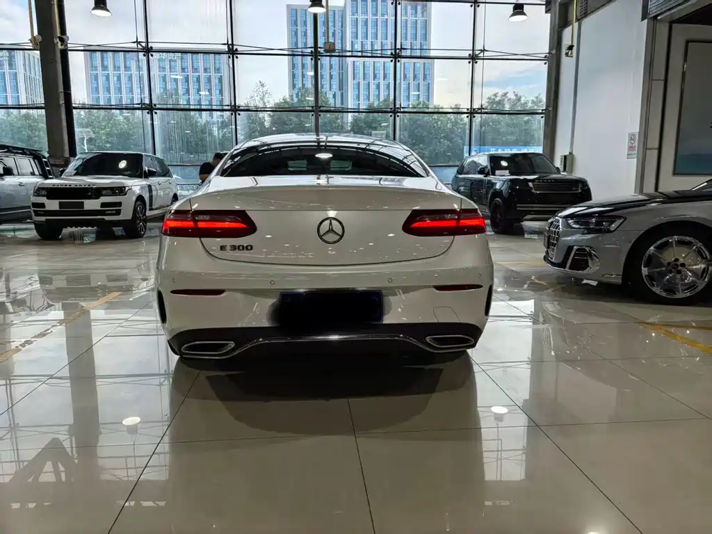 Mercedes-Benz E-Class 2017