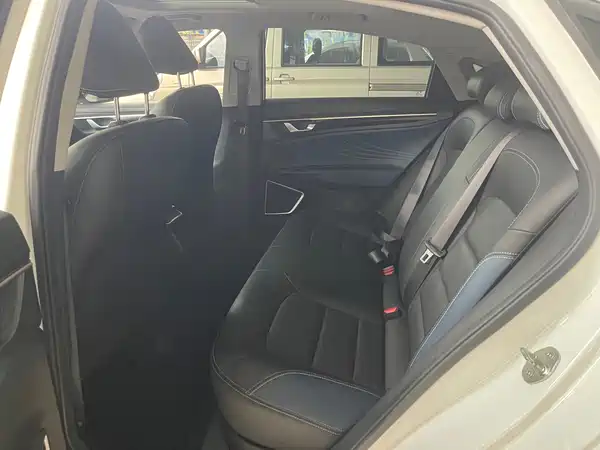Geely Emgrand GL 2021
