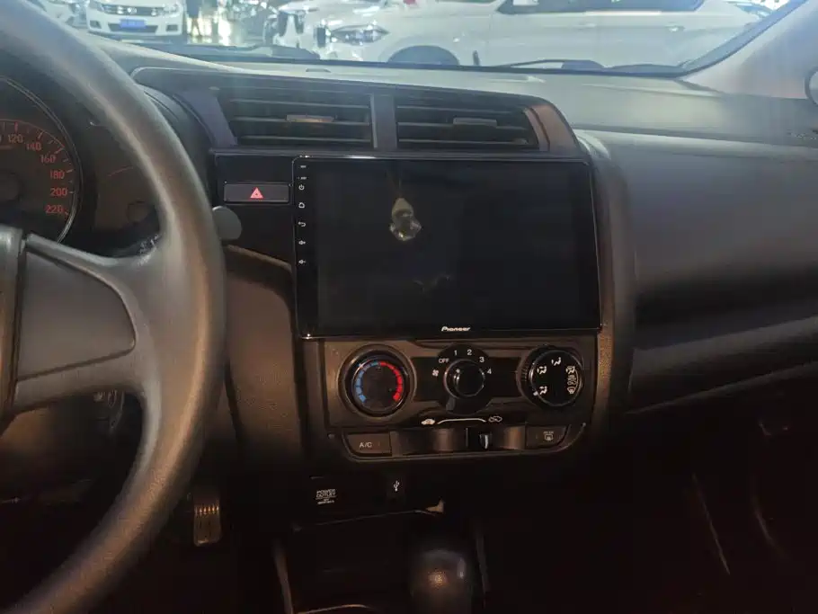 Honda Fit 2019 — фото 13