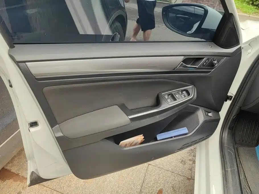 Volkswagen Bora 2021