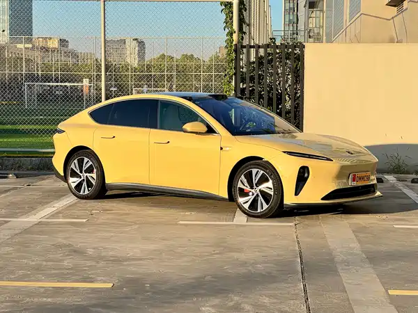 NIO ET5 2022