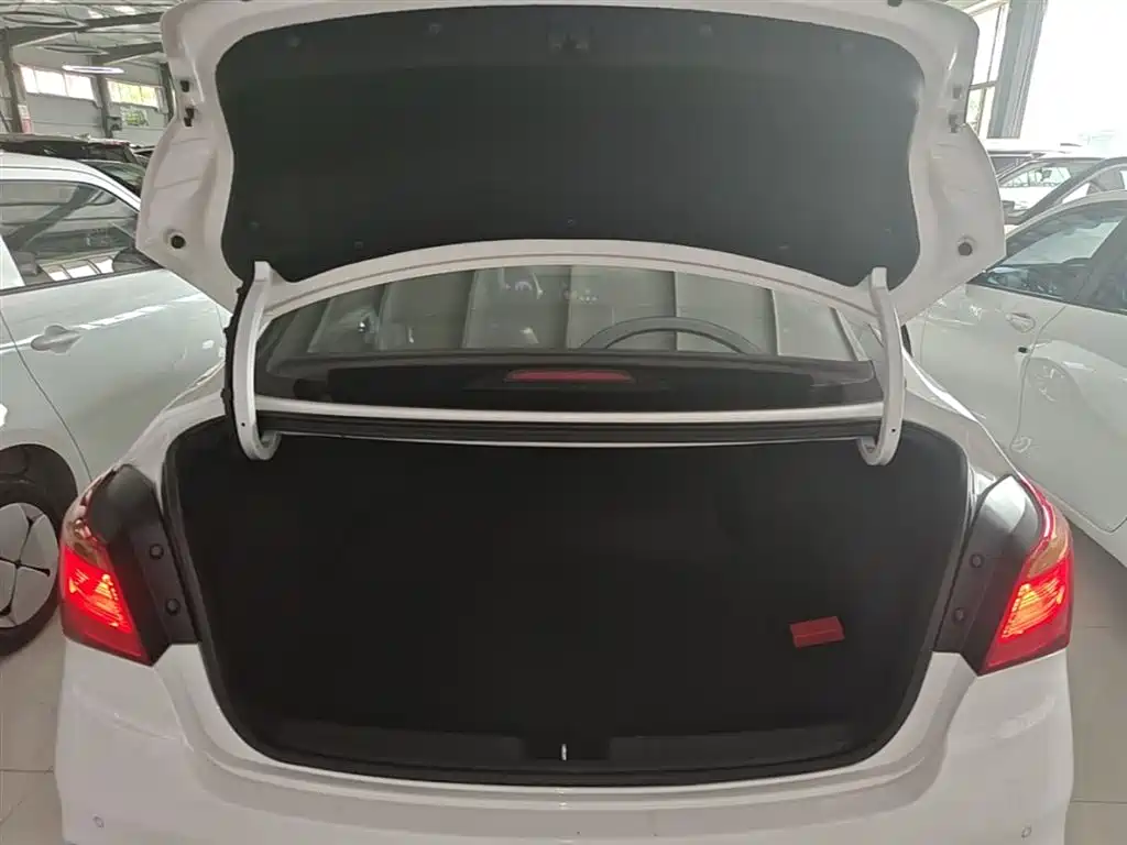 Hyundai Mistra 2018 — фото 19