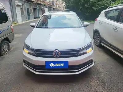 Volkswagen Sagitar 2019