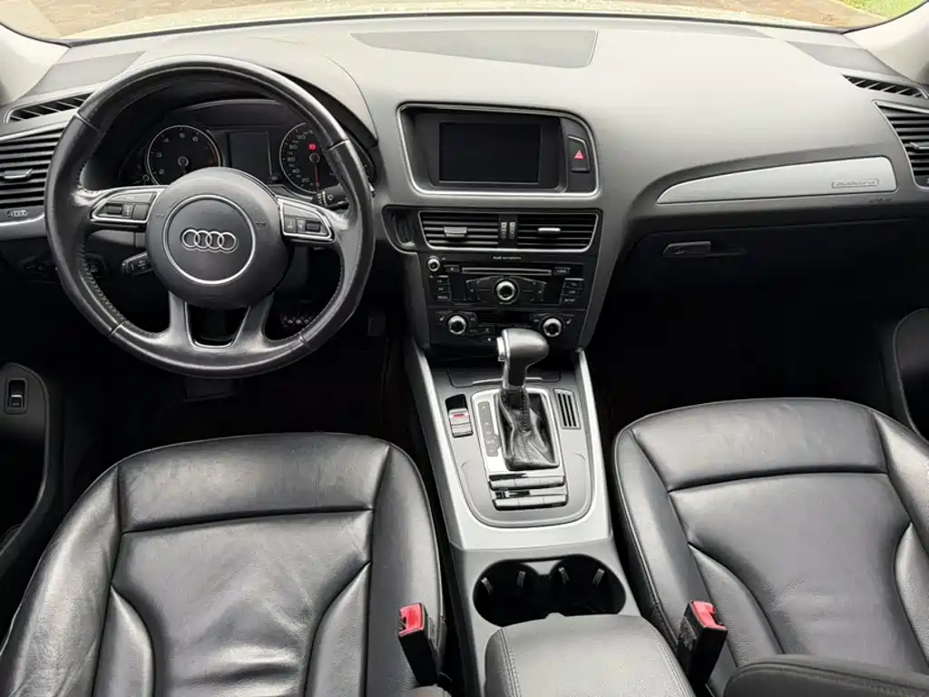 Audi Q5 2015 — фото 15