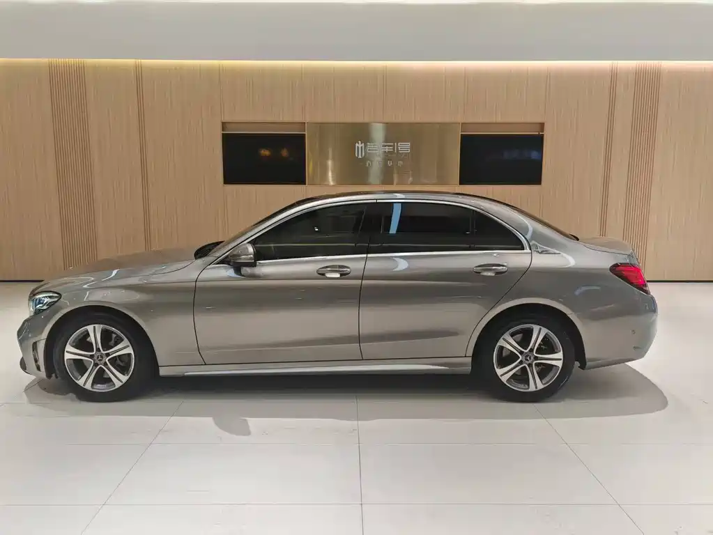Mercedes-Benz C-Class 2020 — фото 5