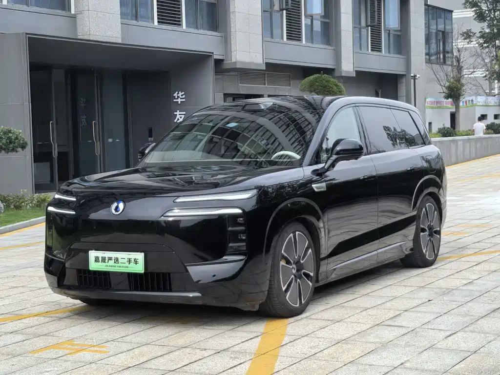 Denza N8L 2025
