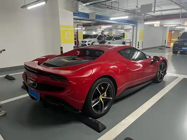 Ferrari 296 2023