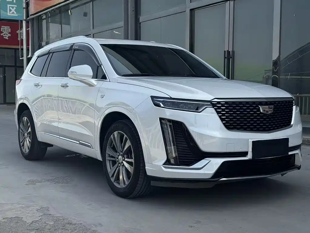 Cadillac XT6 2021 — фото 3