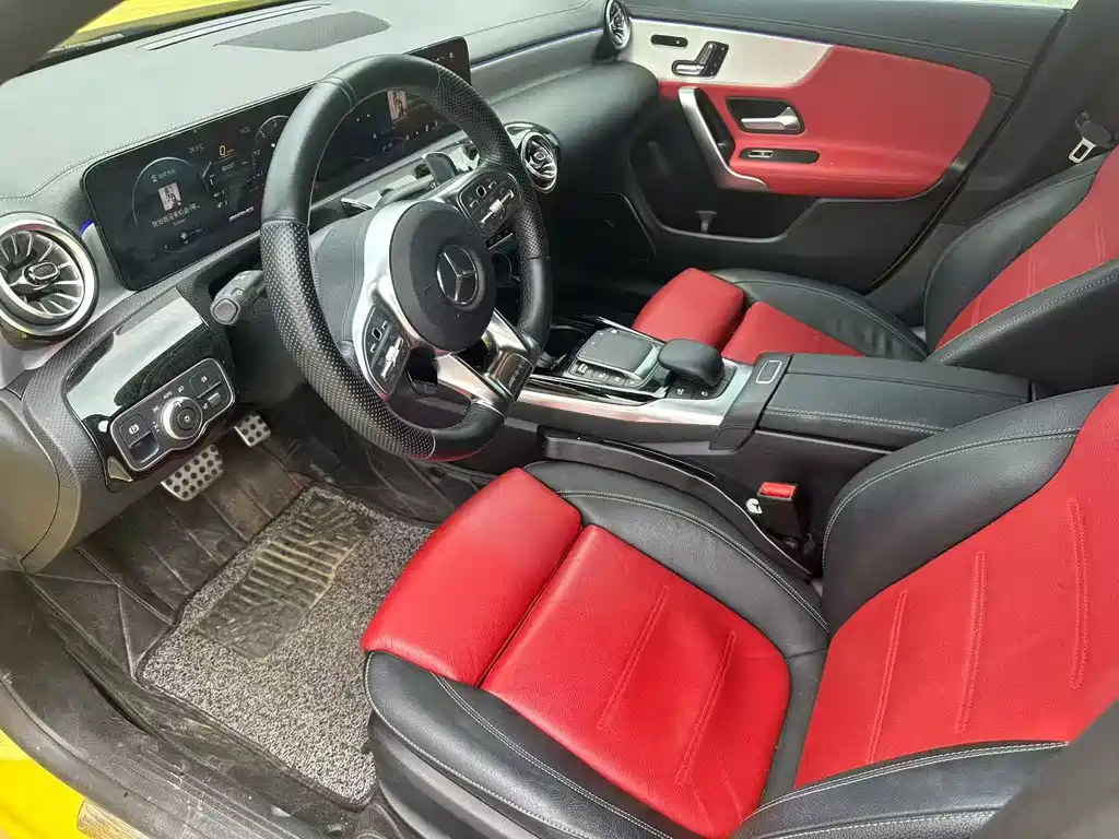 Mercedes-Benz CLA AMG 2023 — фото 5