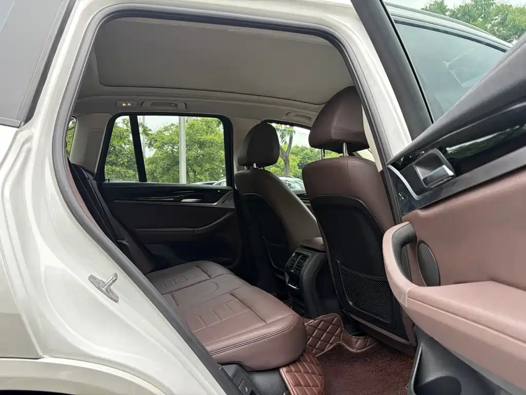 BMW X3 2018 — фото 10
