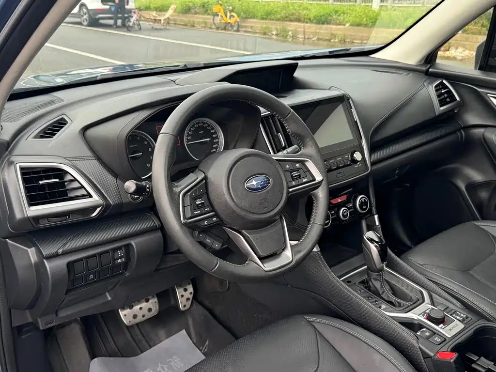 Subaru Forester 2019 — фото 15