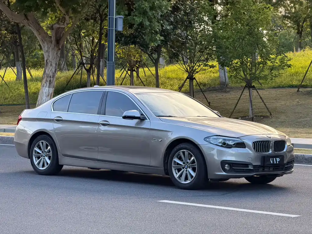 BMW 5 Series 2016