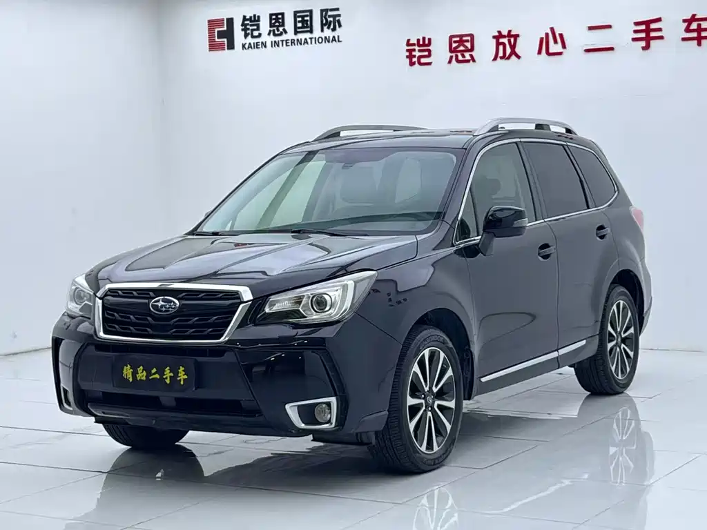 Subaru Forester 2018 — фото 1
