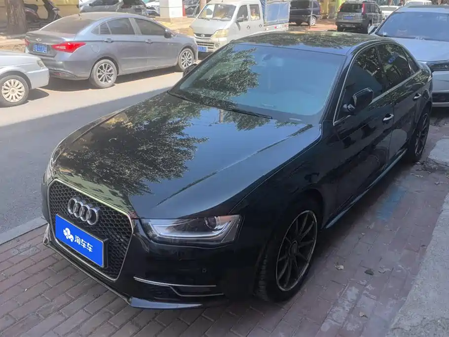 Audi A4L 2016