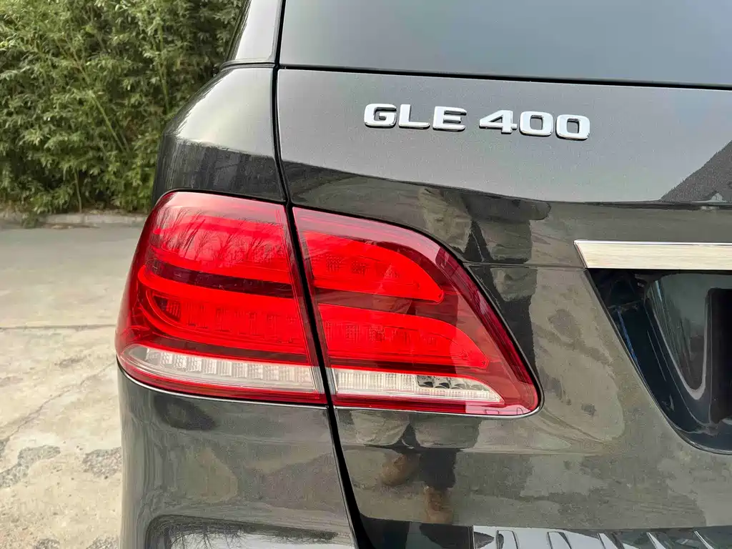 Mercedes-Benz GLE 2018 — фото 13