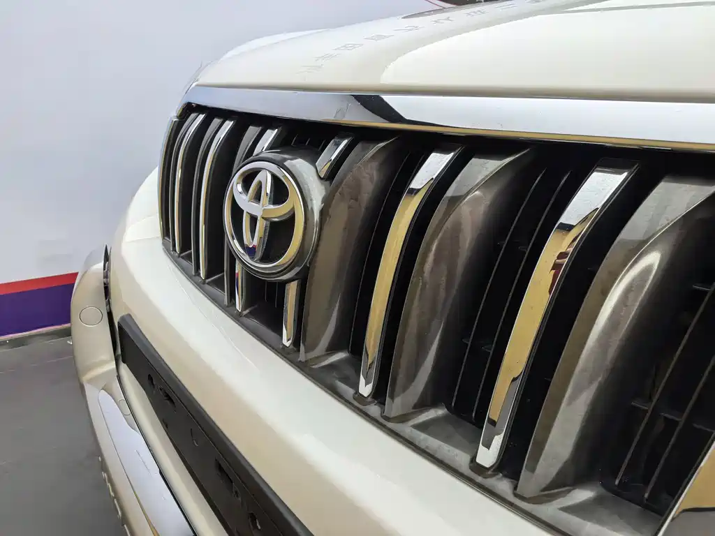 Toyota Prado 2013