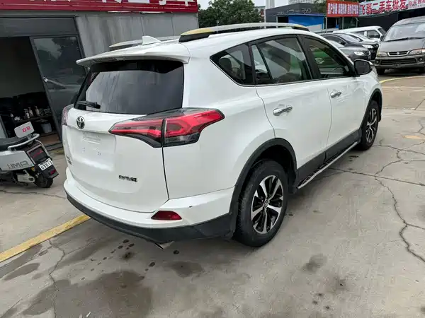 Toyota RAV4 2018