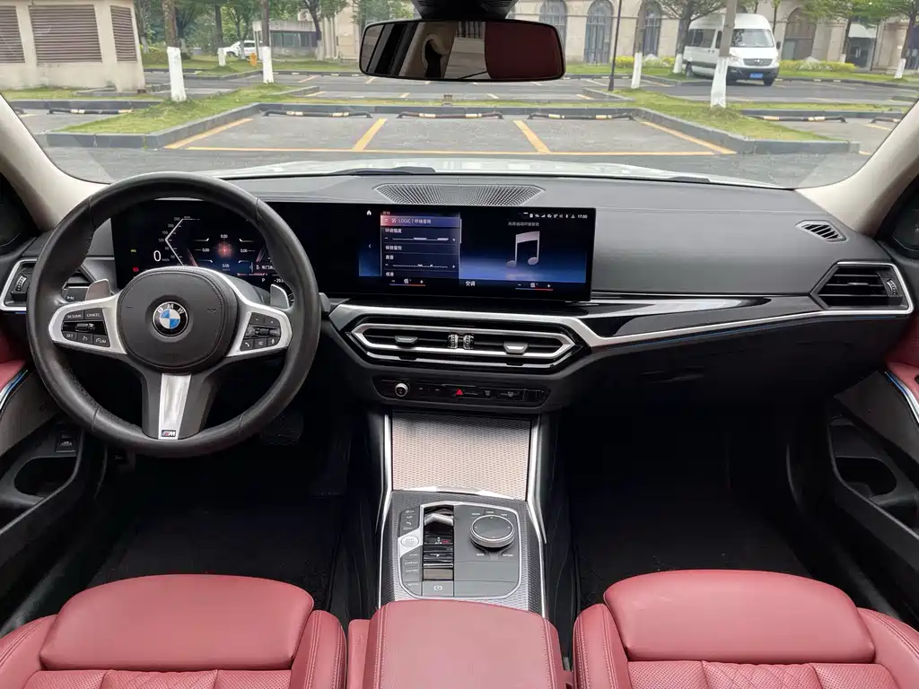 BMW 3 Series 2023 — фото 11