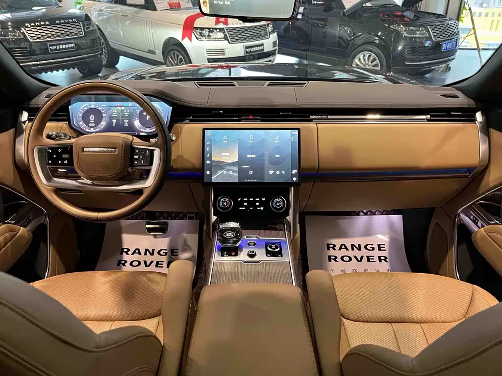 Land Rover Range Rover 2022 — фото 14