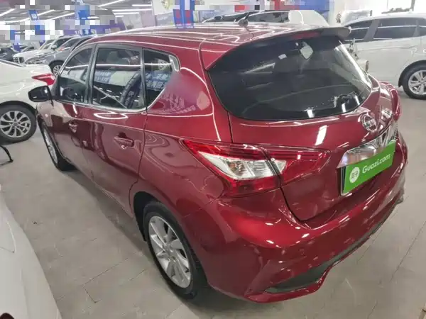 Nissan Tiida 2016