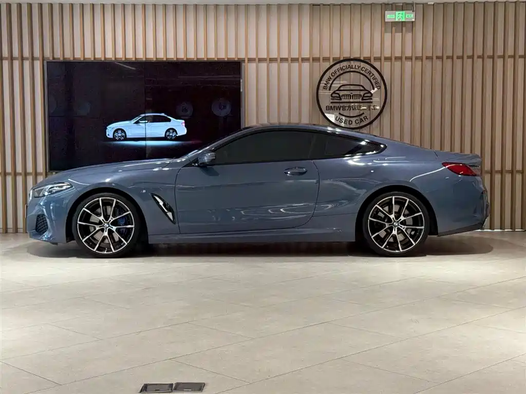 BMW 8 Series 2022