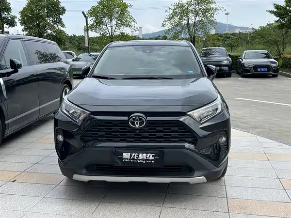 Toyota RAV4 2022