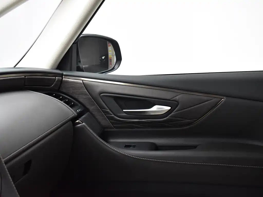 Toyota Alphard 2024 — фото 10