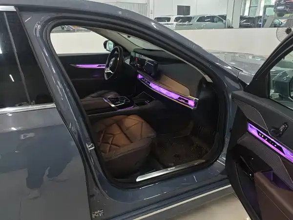 BMW 7 Series 2023