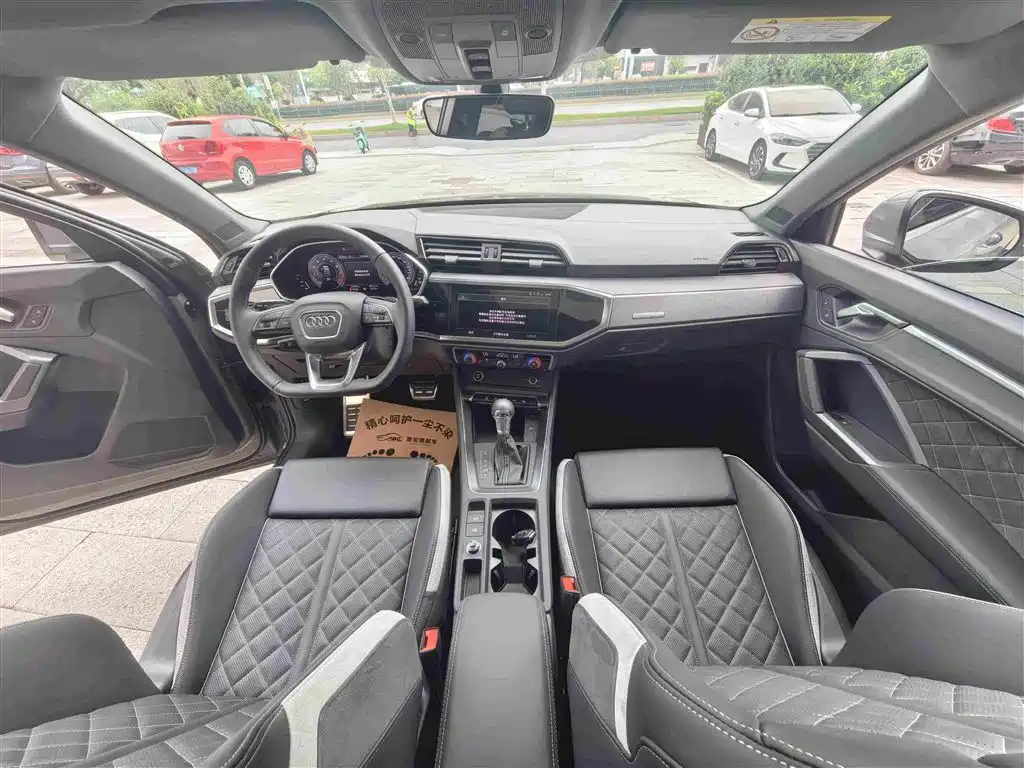 Audi Q3 2025