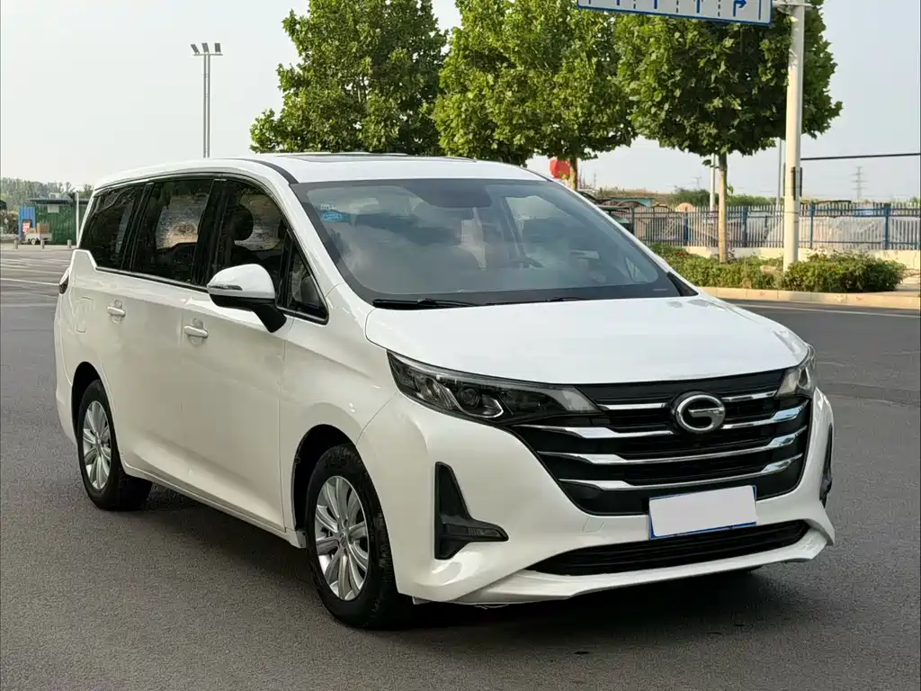 GAC Motor Trumpchi M6 2019 — фото 1