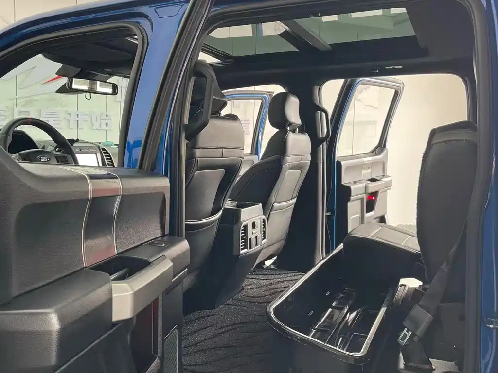 Ford F-150 Raptor 2018 — фото 12