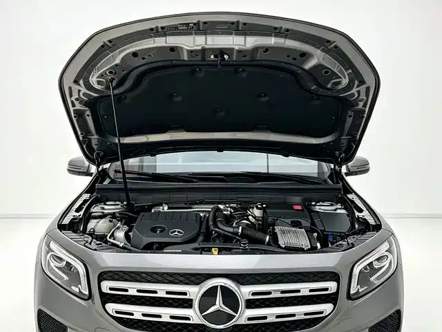 Mercedes-Benz GLB 2024 — фото 17