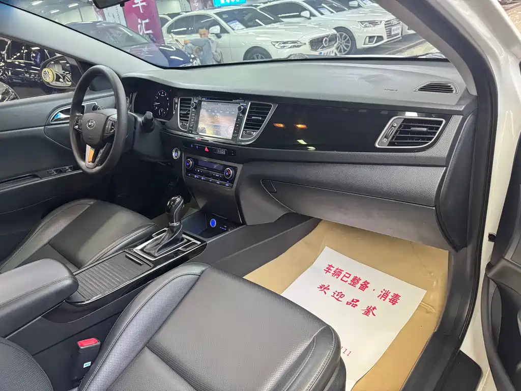Hyundai Mistra 2015 — фото 13