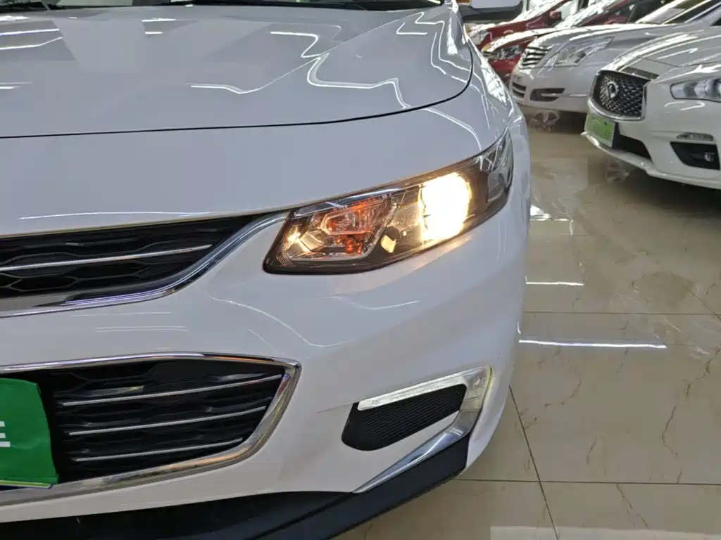 Chevrolet Malibu XL 2016 — фото 24