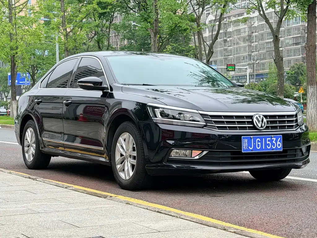 Volkswagen Passat 2016 — фото 7